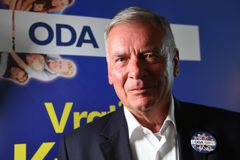 Další prezidentský kandidát: Bývalý šéf Škody Auto Kulhánek získal podpisy od 23 poslanců