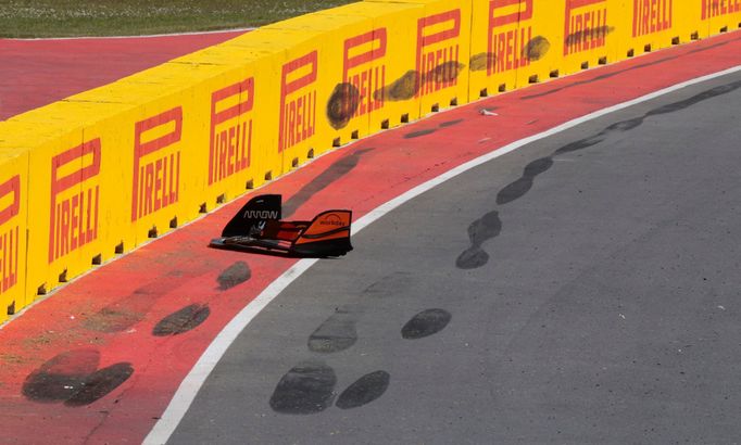 Havarovaný McLaren Landa Norrise ve VC Kanady F1 2025