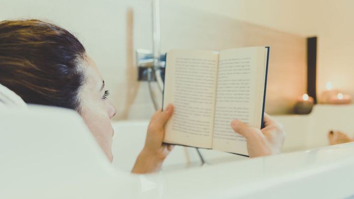 Přednáška v kuchyni i ve vaně. Po roce výuky na dálku převládá demotivace a osamělost; Zdroj foto: Shutterstock