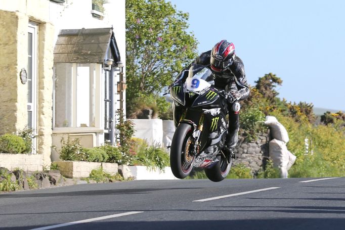 Tourist Trophy 2015: Ian Hutchinson, Yamaha