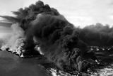 Při výbuchu v roce 1947 na francouzské nákladní lodi Grandcamp v americkém přístavu Texas City zahynulo 581 osob.