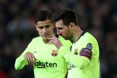 Živě: Manchester United - Barcelona 0:1. Katalánci nakročili v Anglii k postupu