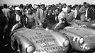 Závodní historie Porsche: Porsche 550 Spyder, zleva: Herbert Linge, Hans Herrmann, Huschke von Hanstein, Jaroslav Juhan