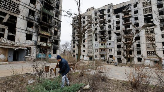 Bez příkras Putinovy propagandy. Takhle ve skutečnosti vypadá okupovaný Mariupol