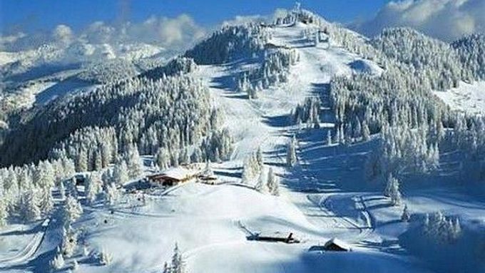Nadmořskou výškou a množstvím sněhu se většinou české hory Alpám nemohou rovnat.