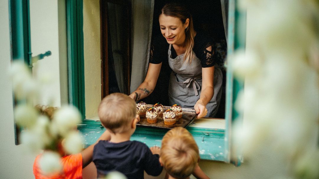 "Naslouchám svým zákazníkům a fanouškům, takže je už prakticky nemožné udělat úplný propadák," říká Lenka Hnidáková, která v Česku založila značku cupcaků.