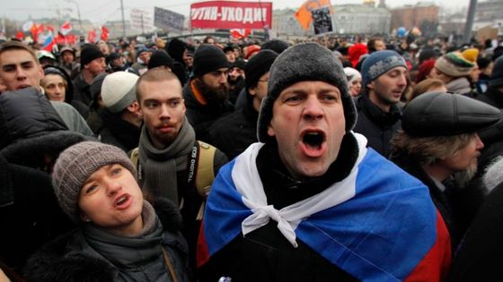 Chceme nové volby, žádají demonstranti po celém Rusku