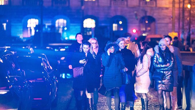 Na Filozofické fakultě Univerzity Karlovy zabíjel český terorista, student.