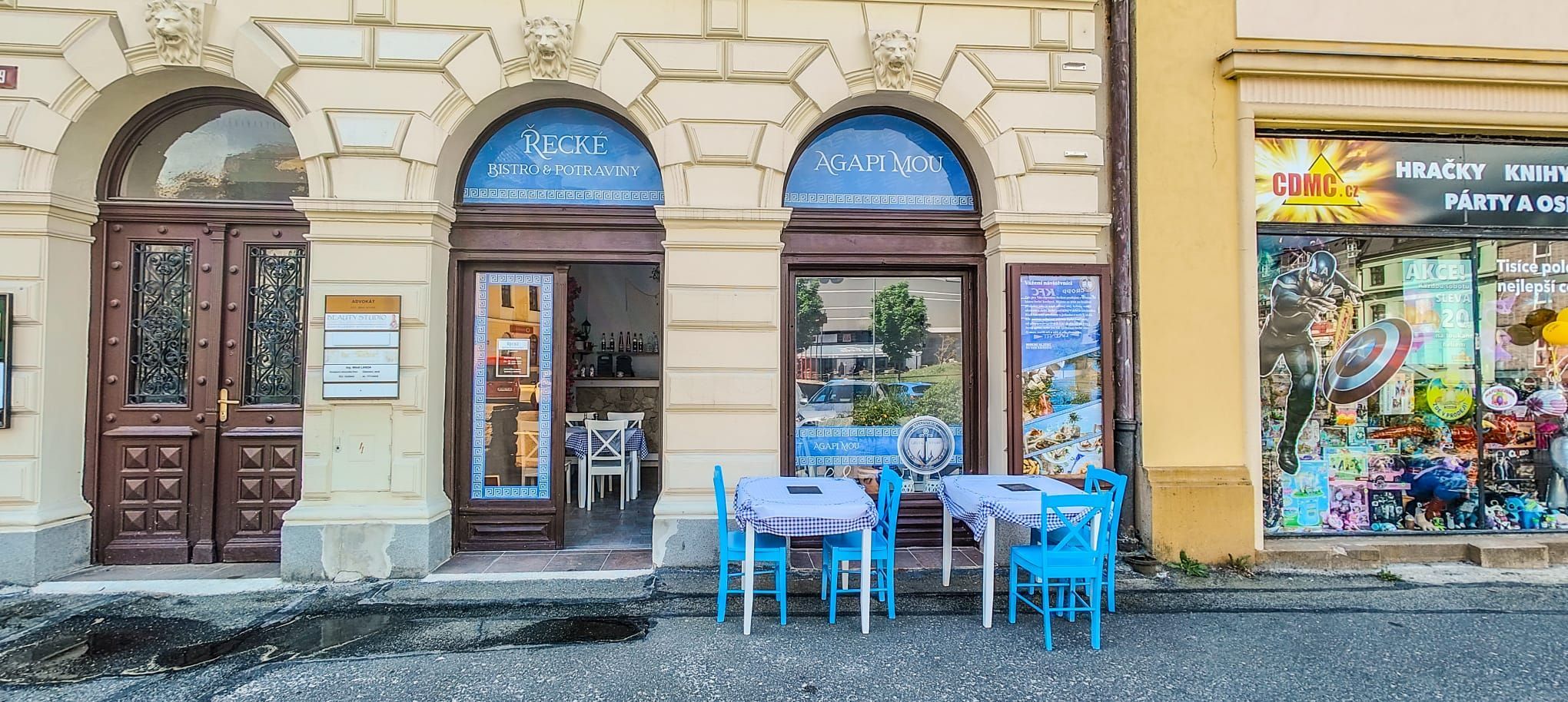 Agapi mou taverna Jablonech celý vchod dům