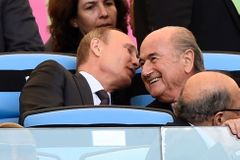 Putin: Blatter si za řízení FIFA zaslouží Nobelovu cenu