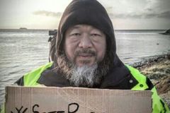 Aj Wej-wej vystvaví v Národní galerii své nejmonumentálnější dílo - člun s uprchlíky