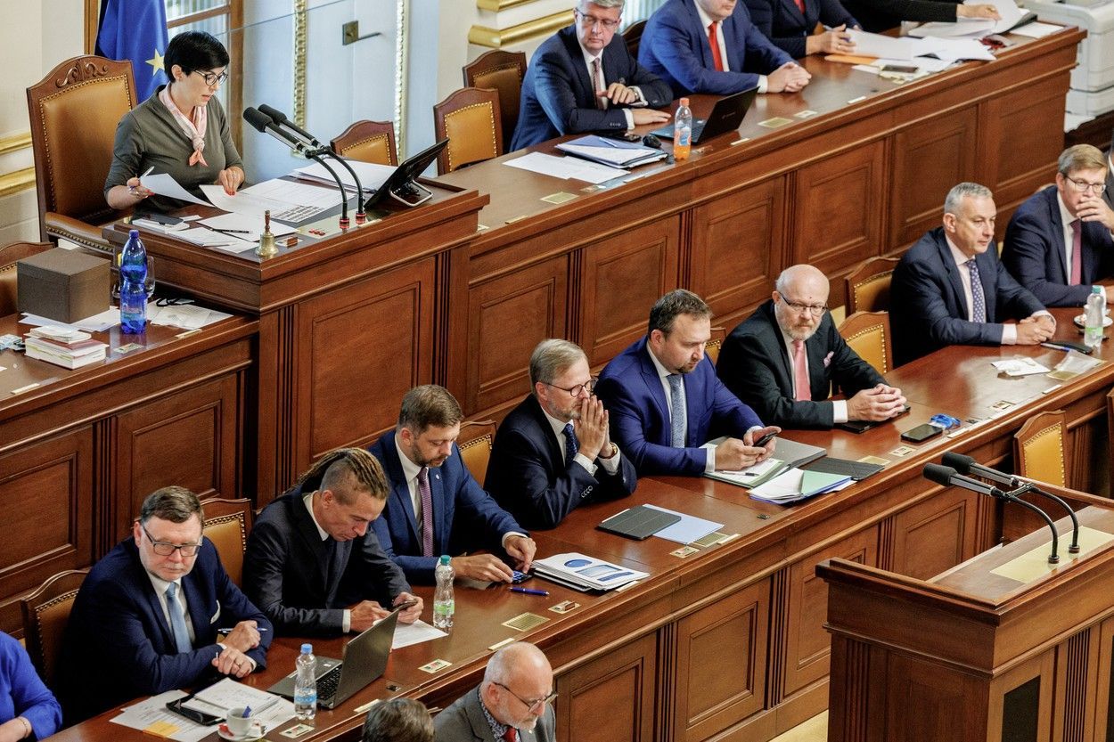 Vláda Petra Fialy hlasování o nedůvěře 2. září 2022