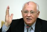 Někdejší vůdce Sovětského svazu Michail Gorbačov zemřel 3. září po těžké a dlouhé nemoci. Bylo mu 91 let. Gorbačov zahájil po nástupu do čela komunistů v roce 1985 změny, které měly reformovat systém a dodat tehdejšímu sovětskému impériu novou sílu. Opak se ale stal pravdou. Sovětský svaz se rozpadl a komunistický systém se zhroutil.