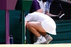 Tenistka pozvracela ve Wimbledonu centrkurt. Pak zdolala Muguruzaovou