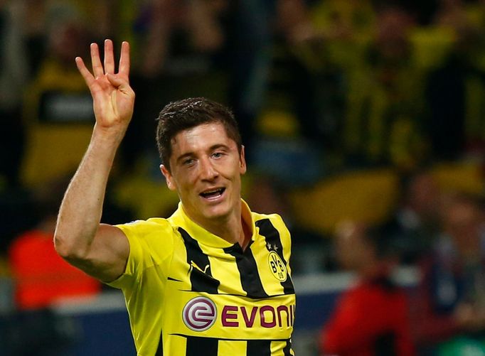 LM, Dortmund - Real: Robert Lewandowski, gól na 4:1