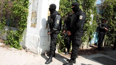 Amatérské záběry: Teroristé v tuniském muzeu zabili 19 lidí
