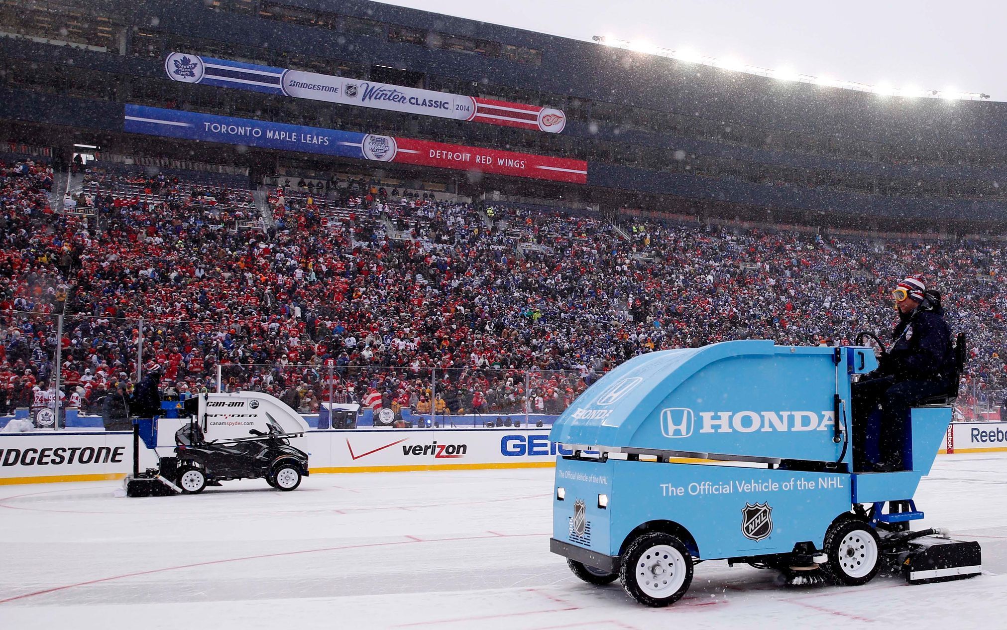 NHL Winter Classic, Detroit-Toronto: rolby