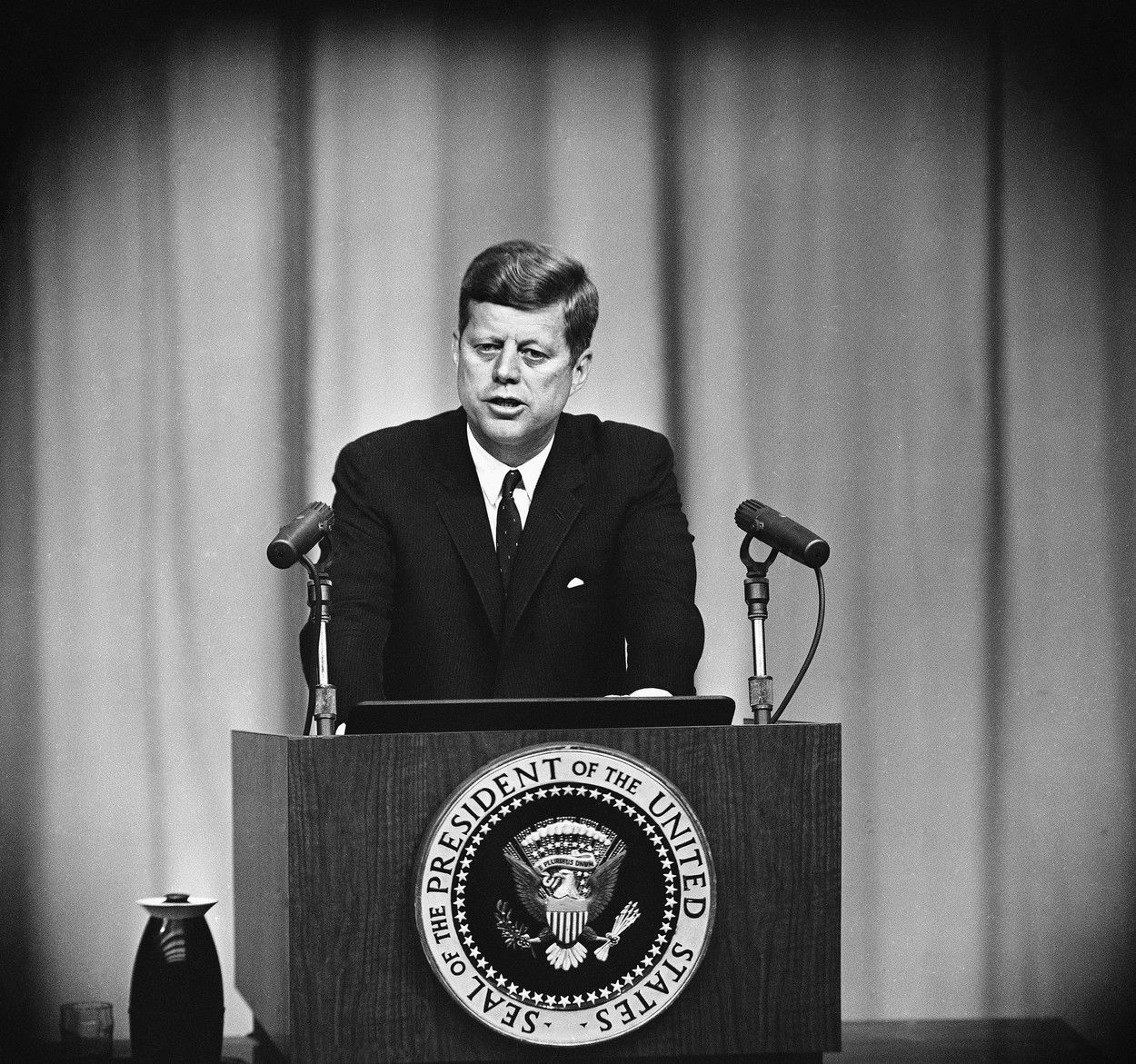 Kennedy / JFK / Kubánská krize, Karibská krize, Kuba, USA, jaderné zbraně, válka, zahraničí