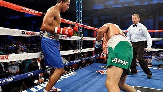 Boxerské knockouty roku 2014 - Fernando Verdejo vs. Sergio Villanueva