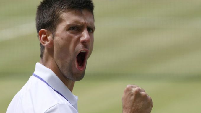Novak Djokovič na letošním Wimbledonu, který vyhrál