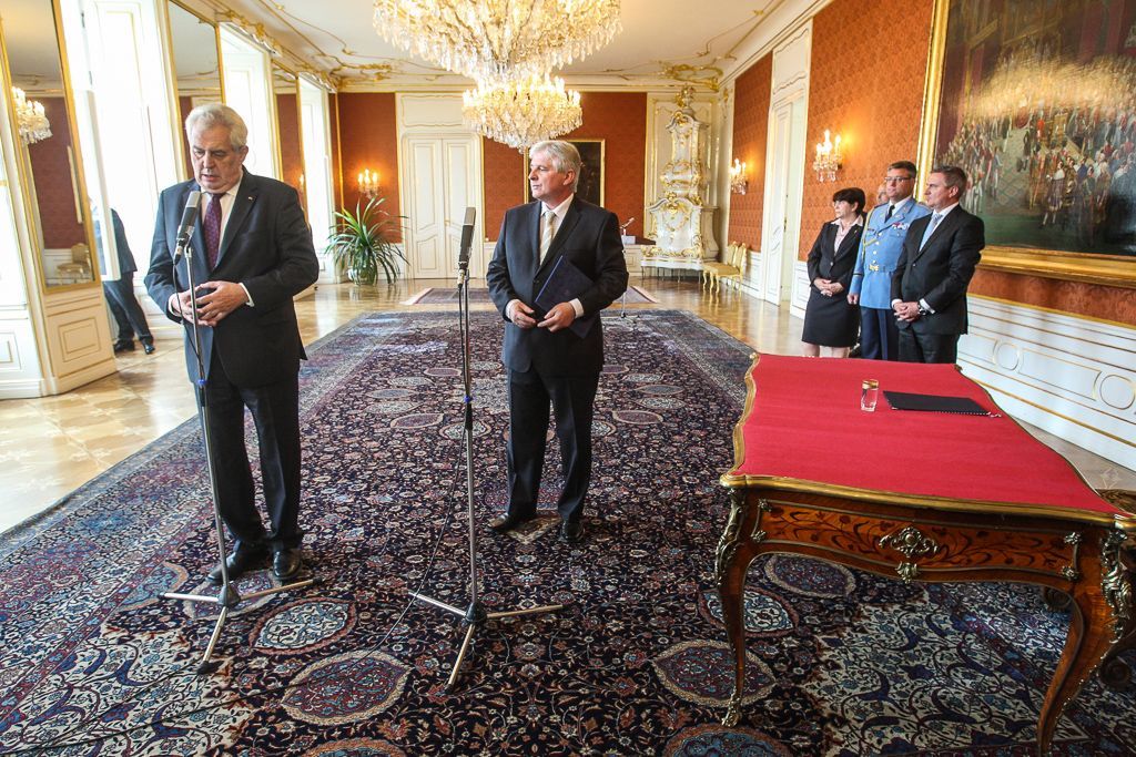 Zeman jmenoval Rusnoka předsedou vlády