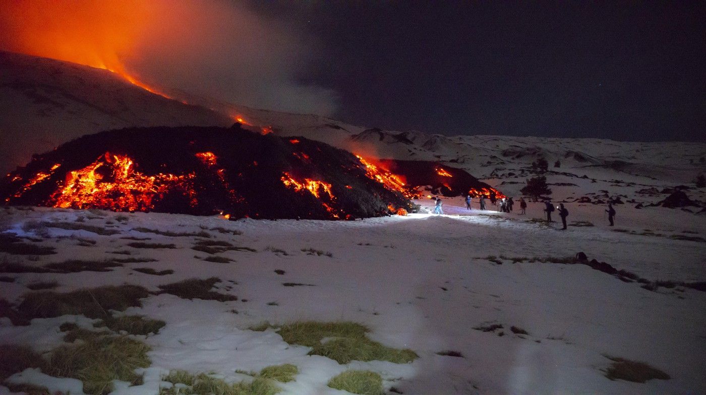 Etna, sopka, erupce, sníh, láva, Zahraničí, Itálie