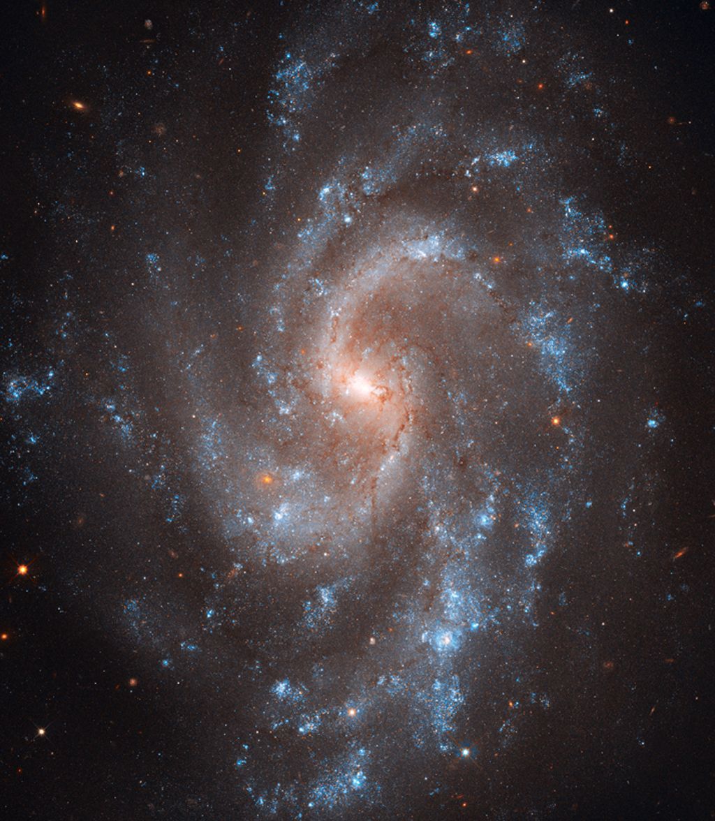 Prohlédněte si nádherné fotografie z Hubbleova teleskopu