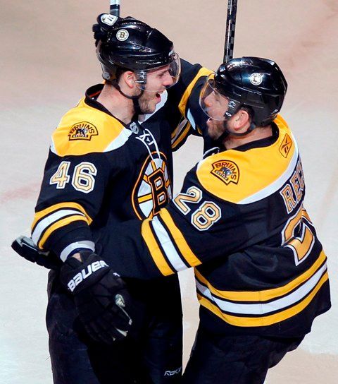 Češi v playoff NHL: David Krejčí a Mark Recchi (Boston)