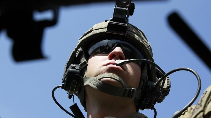 Reakce na útok dronů na ropné plošiny. Američané pošlou do Saúdské Arábie svou armádu