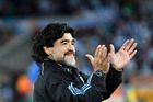 Maradona se stane čestným občanem Neapole
