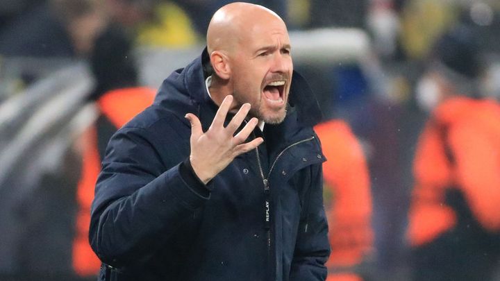 Ten Hag začal v Leverkusenu ostudou proti juniorům. U drtivé porážky byl i Schick; Zdroj foto: Reuters
