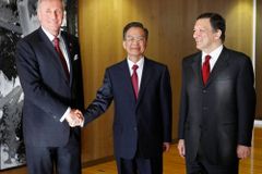 EU a Čína se usmiřují. Summit vůdců bude v Praze