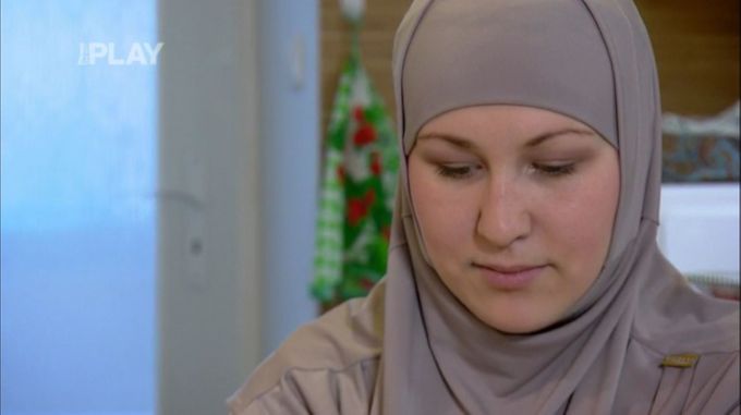 Jekatěrina Novoselová, muslimka v pořadu Prostřeno!