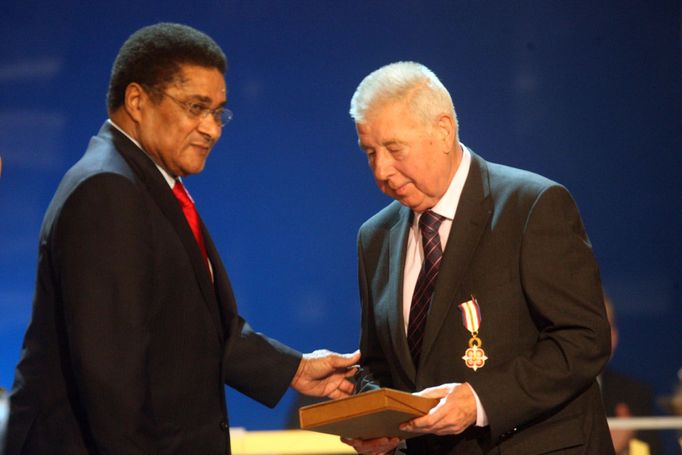 Eusébio a Josef Masopust na Fotbalistovi roku 2010