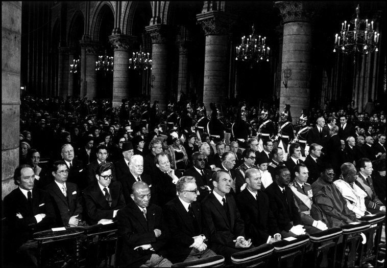 Katedrála Notre-Dame, Notre Dame, Paříž, historie, Zahraničí