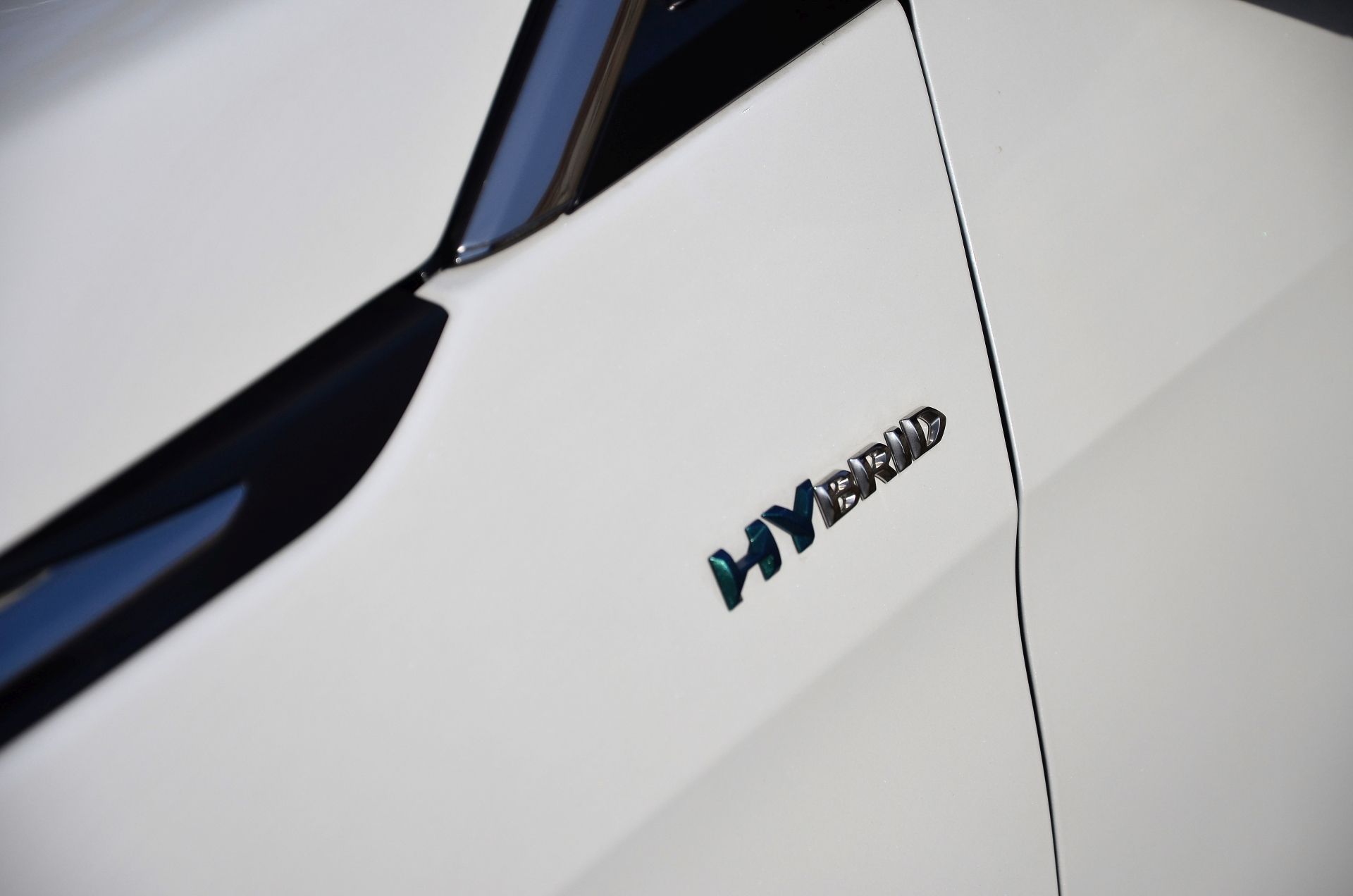 Peugeot 3008 Hybrid 2020 2021