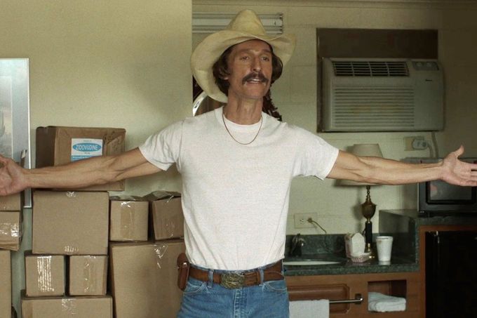 Matthew McConaughey ve filmu Klub poslední naděje.