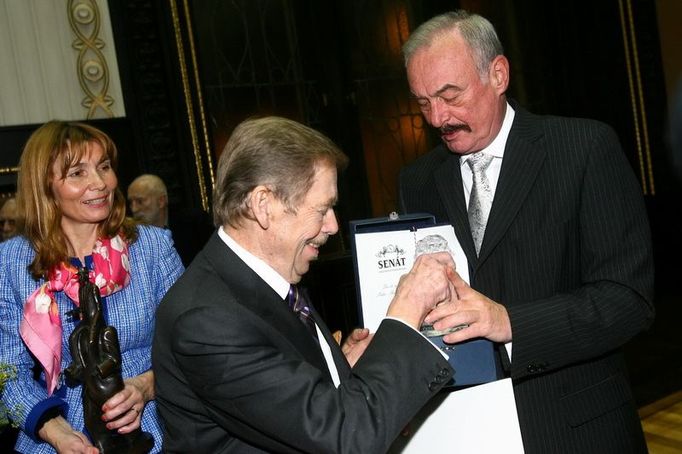 Václav Havel převzal cenu Franze Kafky