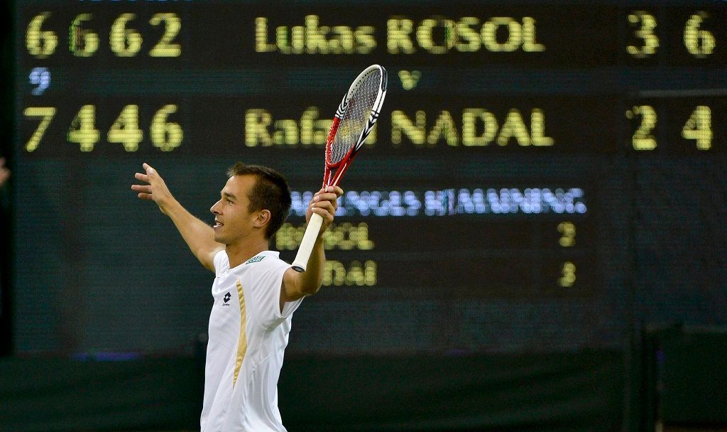 Lukáš Rosol slaví výhru nad Rafaelem Nadalem, Wimbledon 2012