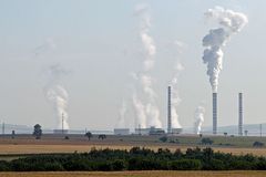 Překvapení. Česká ekonomika se vrátila k propadu
