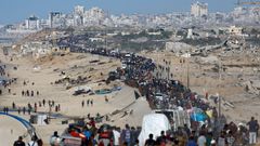 Ceasefire between Israel and Hamas goes into effect