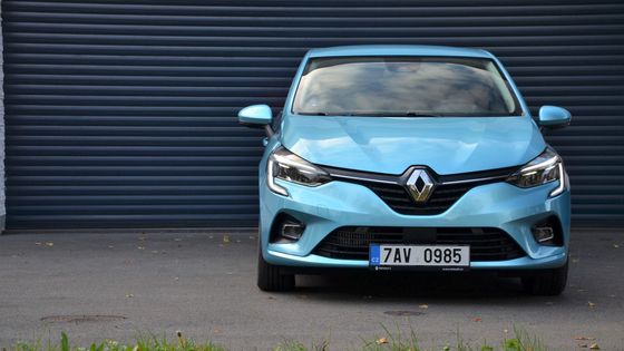 Evropská dvojka se blíží jedničce. Nový Renault Clio je VW Golf made in France