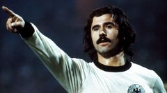 Německý fotbalový útočník Gerd Müller (1973)