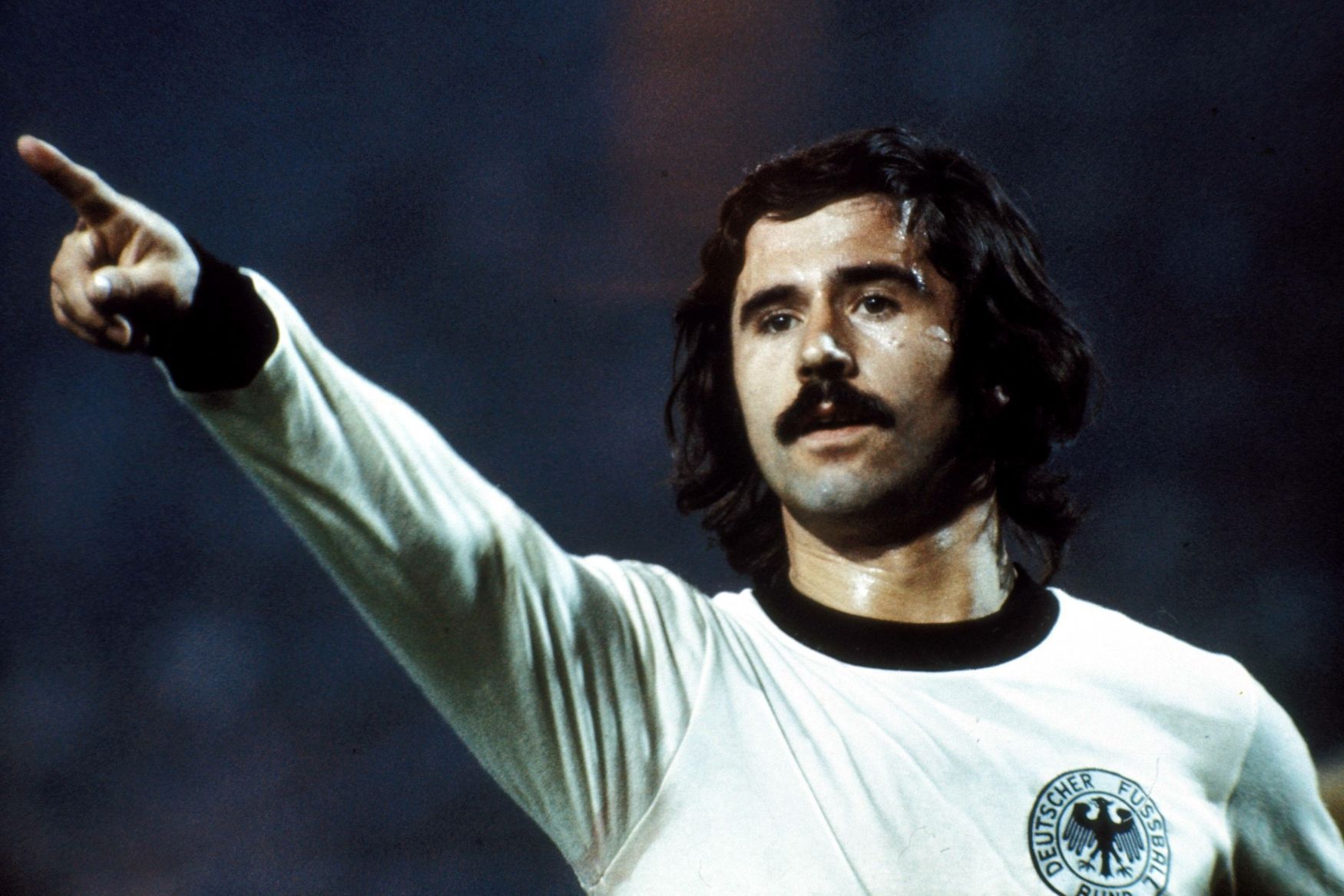 Německý fotbalový útočník Gerd Müller (1973)