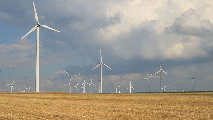 Výstavba větrných parků cenu elektřiny jednoznačně zvedne.
