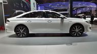 Horkou novinku mezi prodlouženými modely je Peugeot 508L, delší o 10 cm. Navíc se nejedná o liftback jako v Evropě, ale o sedan. A další odlišností oproti evropskému modelu je nabídka i plug-in hybridní verze.