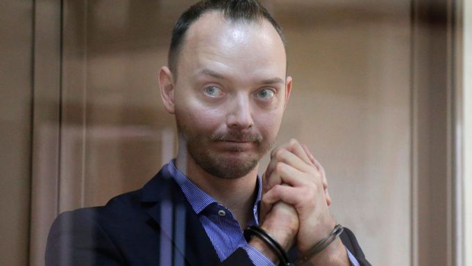 Ivan Safronov před soudem v Moskvě