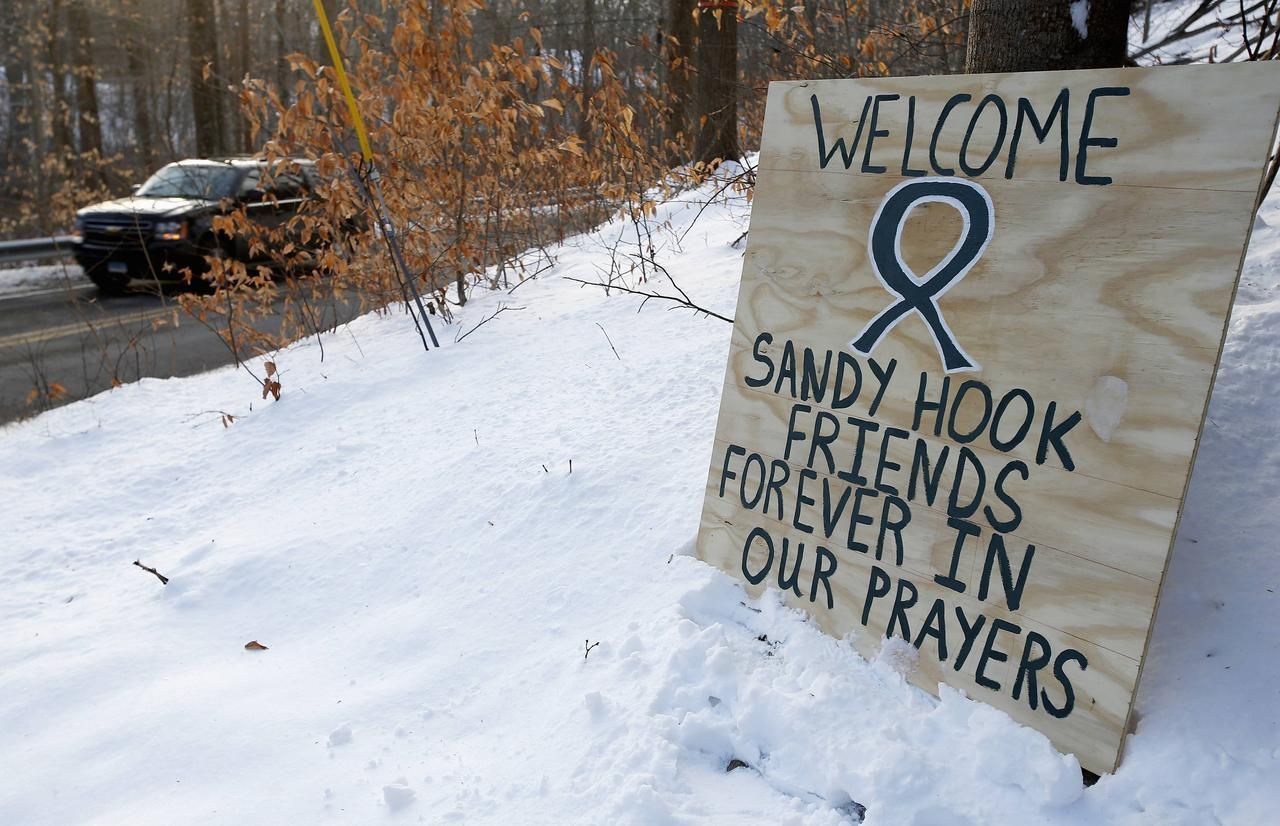 newtown - usa - sandy hook - leden 2013