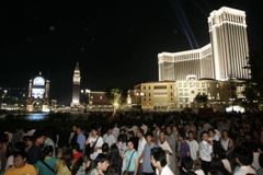 Největší kasino světa Venetian v Macau otevřelo brány