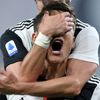 Nejhezčí fotky Reuters 2020 - Hráči Juventusu slaví gól v zápase italské ligy s Janovem